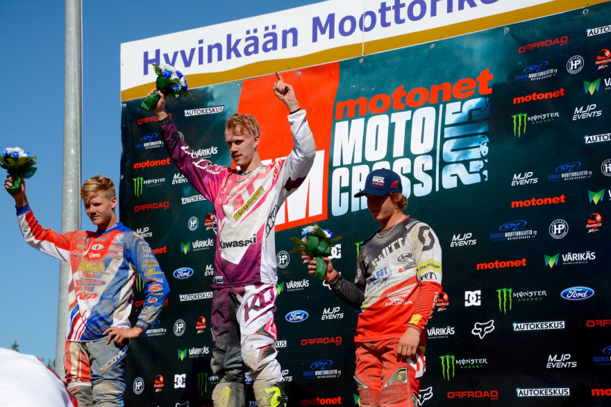 Pikkuluokan ekan erän kolme parasta, vasemmalta Miro Sihvonen, Juuso Matikainen ja Jere Haavisto.